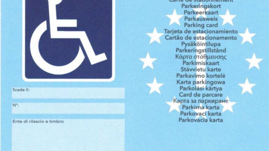 Il nuovo “Contrassegno parcheggio disabili europeo” : procedure per ottenerlo entro il 15 settembre 2015