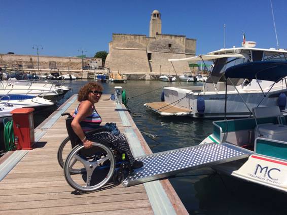 Euphoria barca accessibile Ostuni Marco Carani Nautica