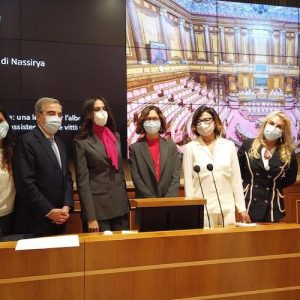 Nella foto da sinistra: Giusy Versace, Maurizio Gasparri, Maria Grazia Cucinotta, Mariastella Gelmini, Solveig Cogliani e Maria Stella Giorlandi